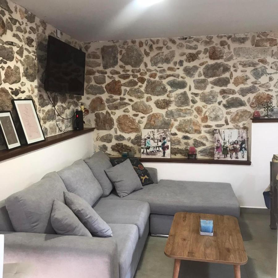Вилла Metaxias House Леонидион Экстерьер фото