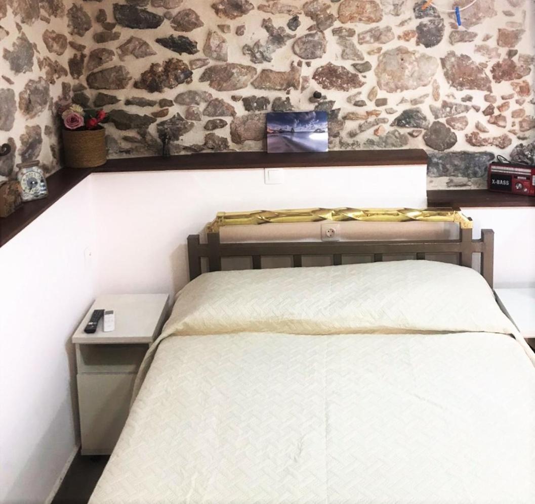 Вилла Metaxias House Леонидион Экстерьер фото