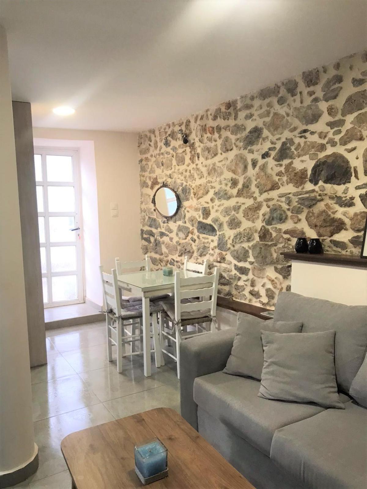 Вилла Metaxias House Леонидион Экстерьер фото